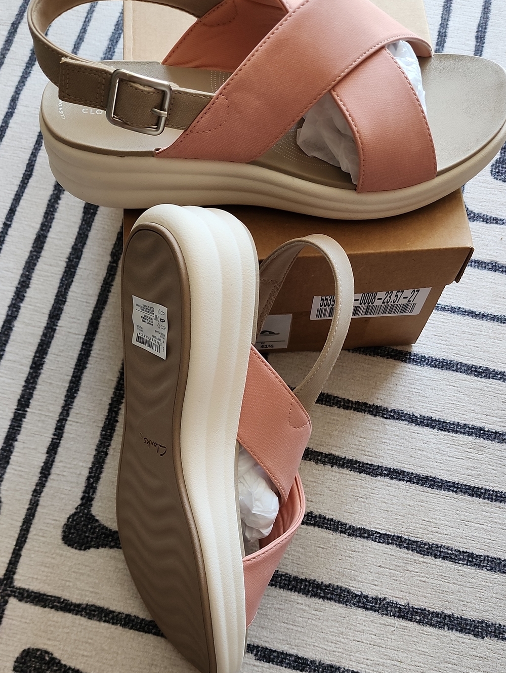 Clarks Women Drift Sun Peach Wedge Sandals (10) NWT